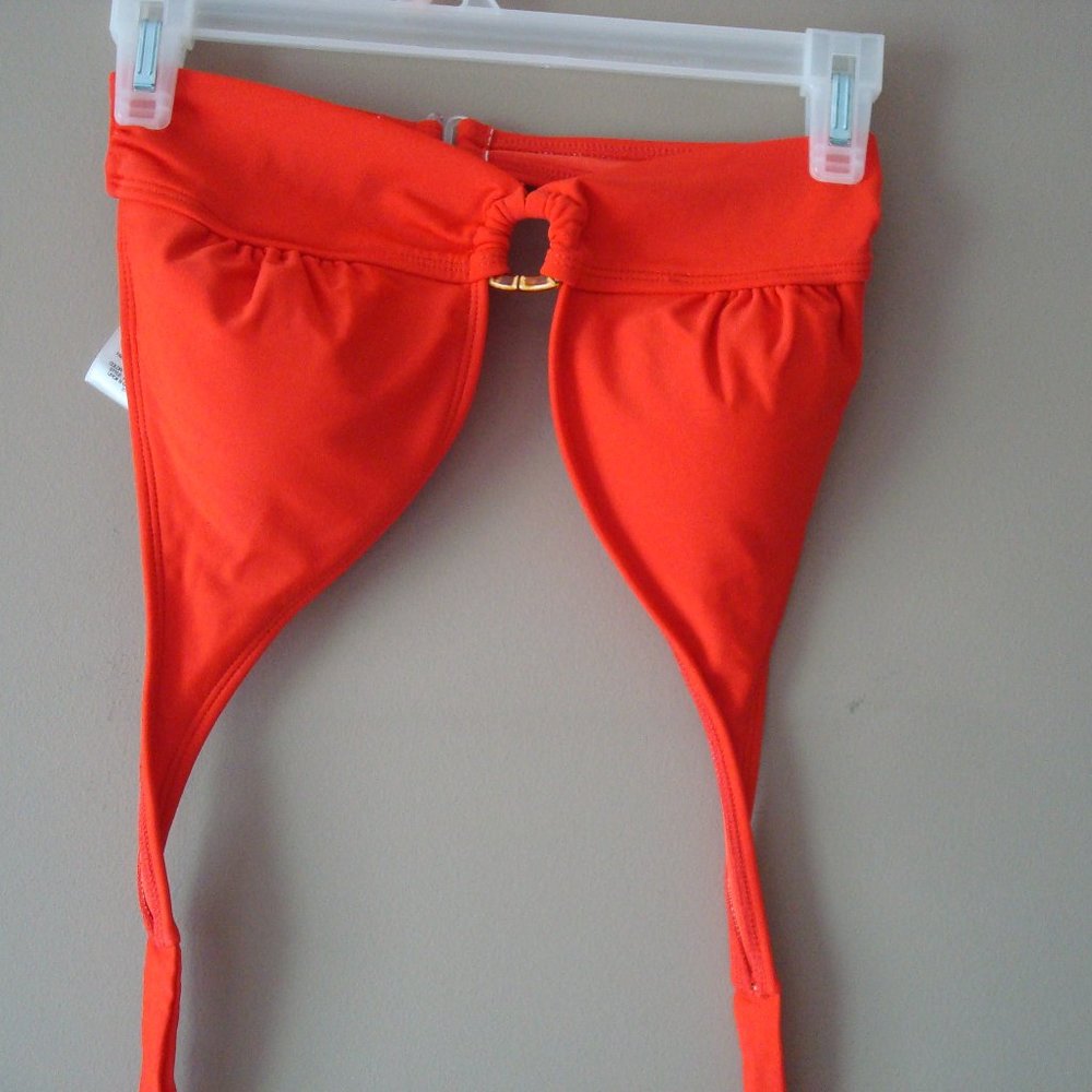 Ladies swim suit top